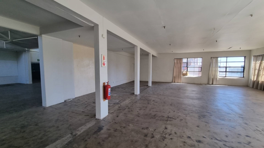 To Let Commercial Property for Rent in Woodstock Western Cape